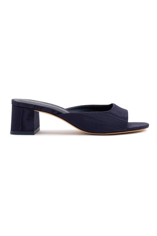 Chloe Gosselin by Larroudé Anah Mule In Navy Fabric