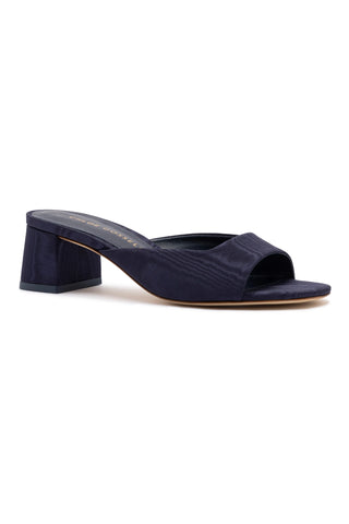Chloe Gosselin by Larroudé Anah Mule In Navy Fabric