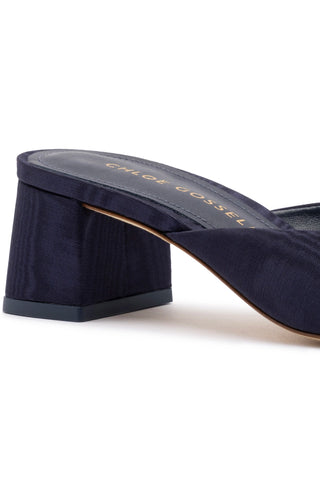 Chloe Gosselin by Larroudé Anah Mule In Navy Fabric