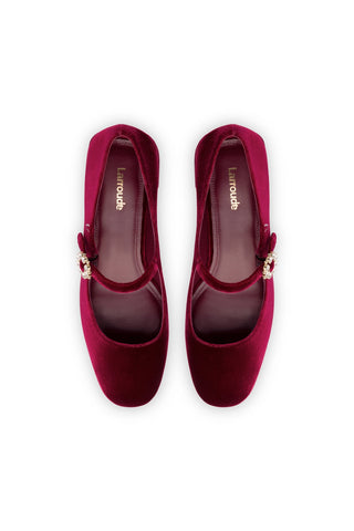 Blair Block Pump In Wine Velvet