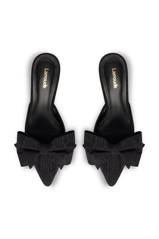 Mini Elle Pump In Black Fabric