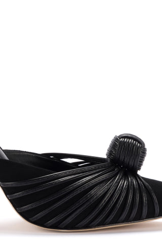 Valerie Pump In Black Suede
