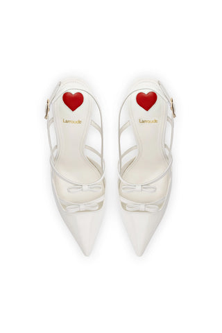 Brooks Pump In White Patent Leather