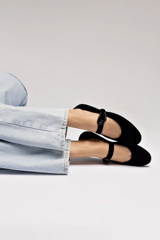 Verona Ballet Flat In Black Suede